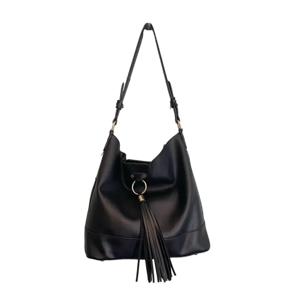 Lulu Dharma Womens Leather Tasseled Shoulder Handbag Bucket‎ Bag Black One Size